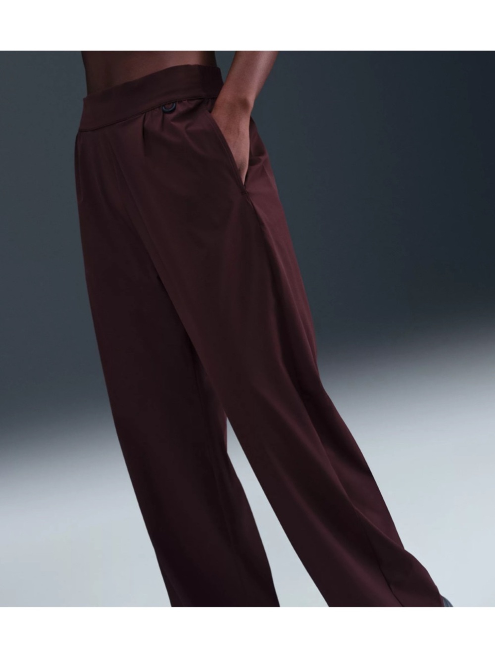 Relaxed Wide-Leg Women Pants in Burgundy Crush